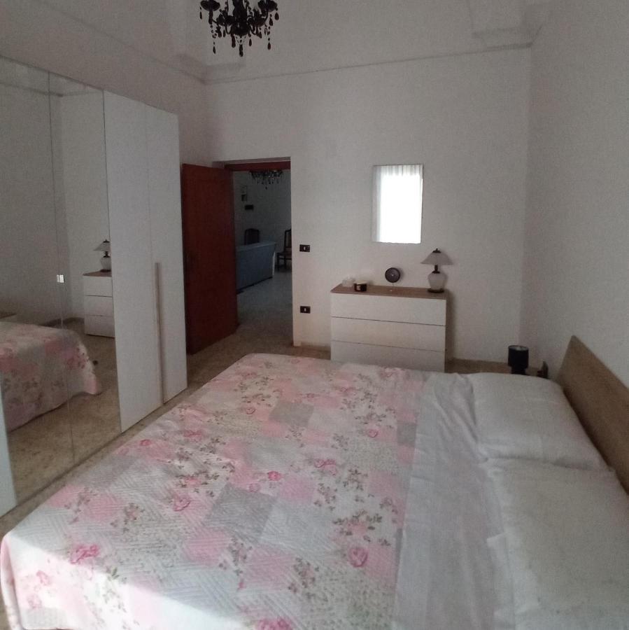 Casa Vacanza Nonna Emma Villa Lizzano  Kültér fotó